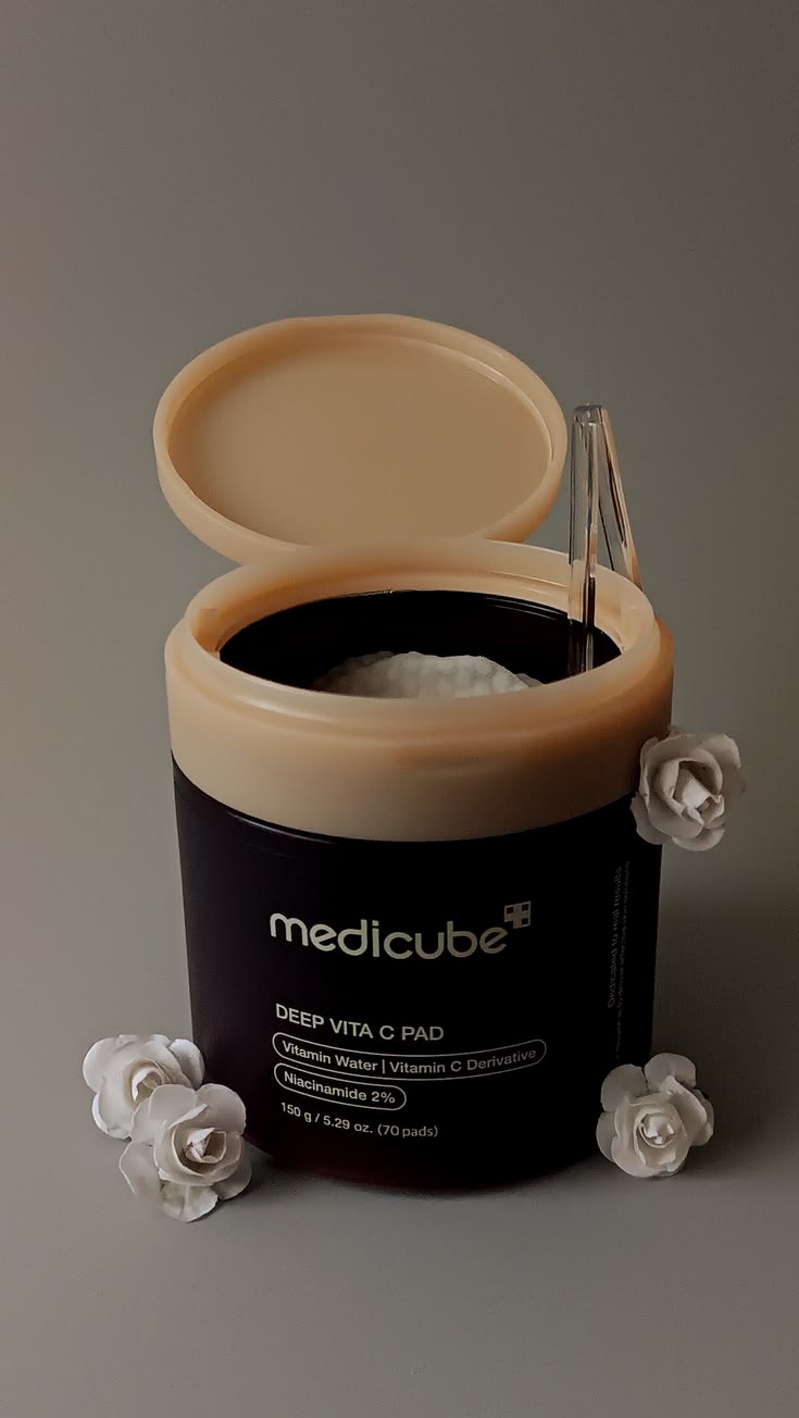 Medicube Deep Vita C Pads