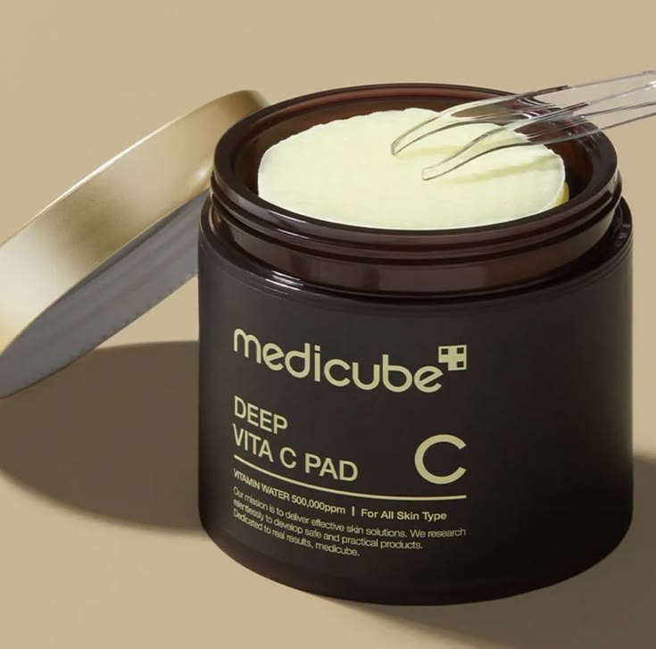 Medicube Deep Vita C Pads