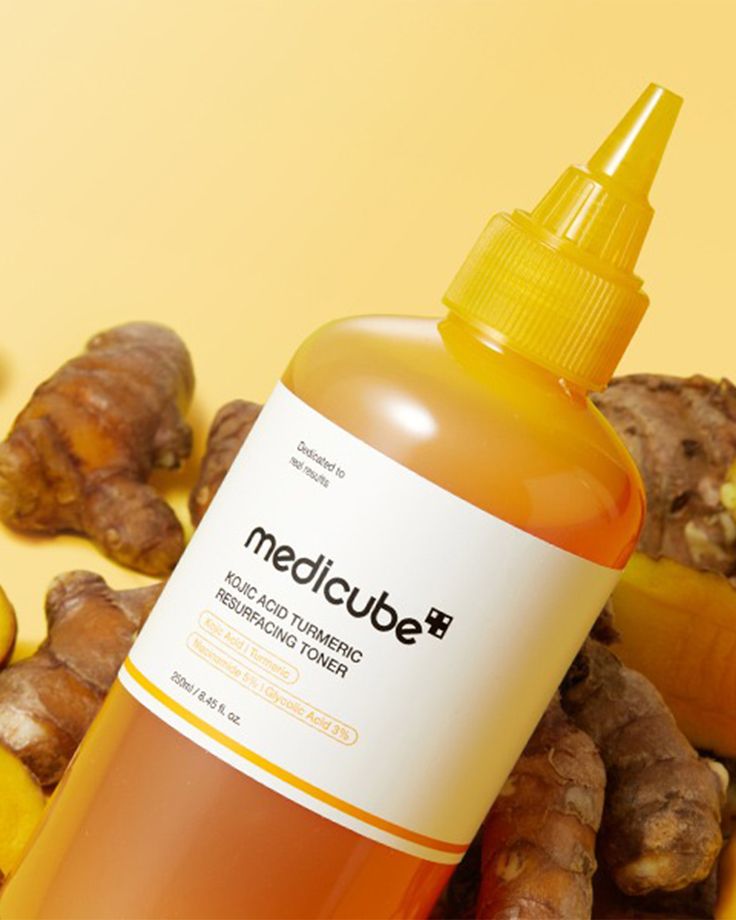 MEDICUBE KOJIC TUMERIC RESURFACING TONER