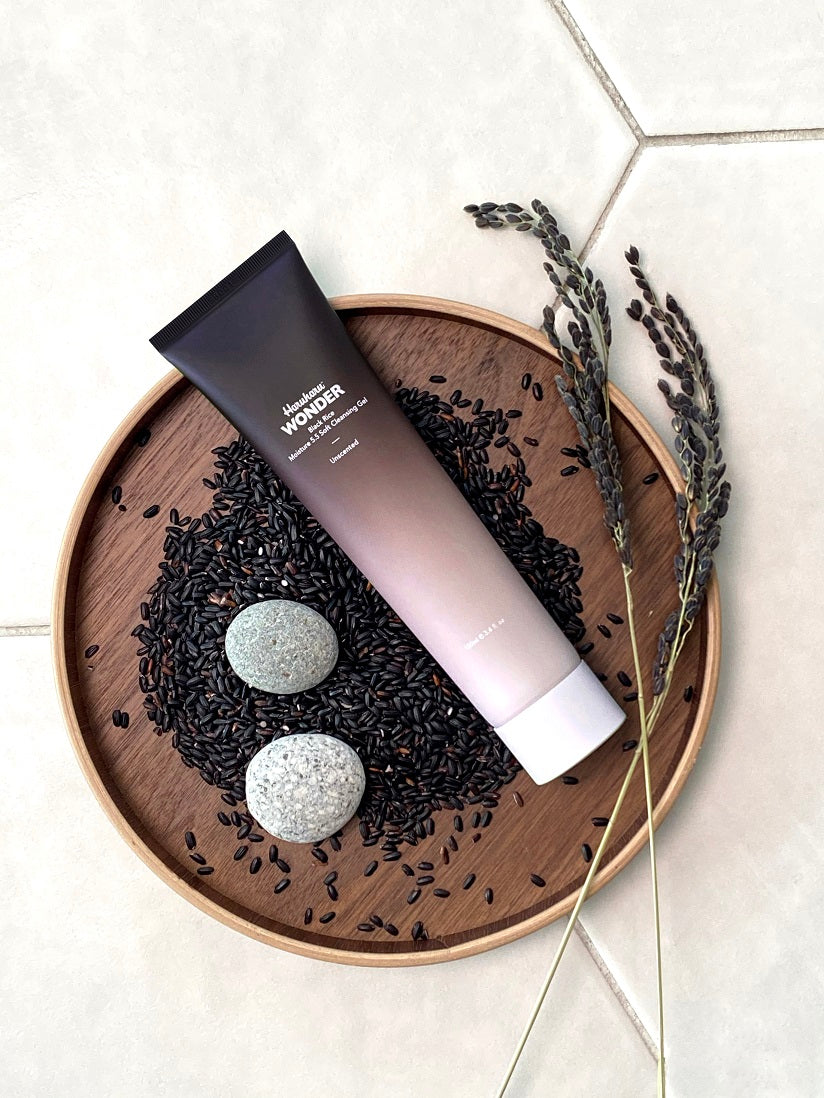 Haruharu WONDER Black Rice Moisture 5.5 Soft Cleansing Gel 100ml