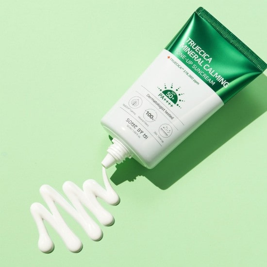 SOME BY MI Truecica Mineral Calming Tone-up Suncream SPF 50+ PA++++ 50g