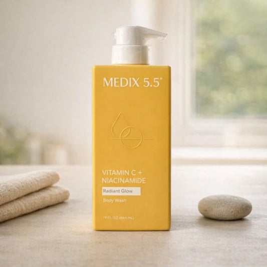 Medix 5.5 Vitamin C + Niacinamide Radiant Glow Body Wash